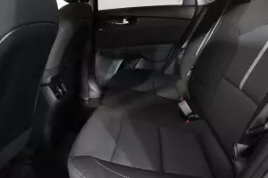 Kia  8