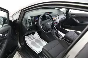 Kia  4