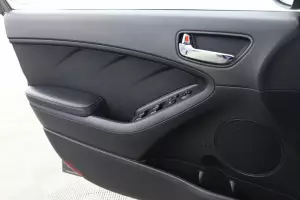 Kia  7