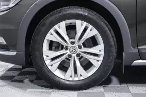 Volkswagen  6