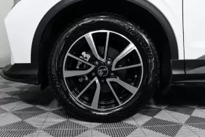 Geely  7