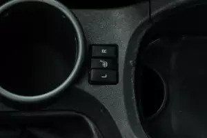 Toyota  10