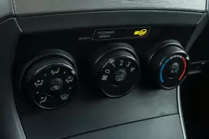 Toyota  11