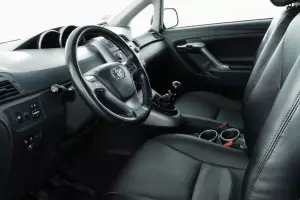 Toyota  7