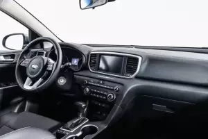 Kia  9