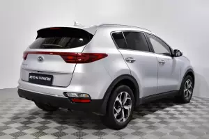 Kia  3