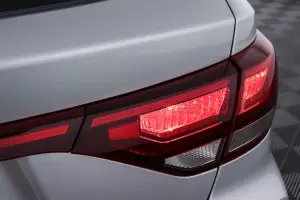 Kia  10