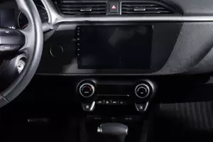 Kia  13
