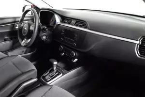 Kia  11