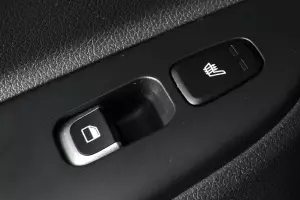 Kia  10