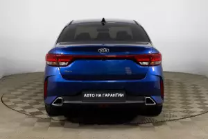 Kia  4