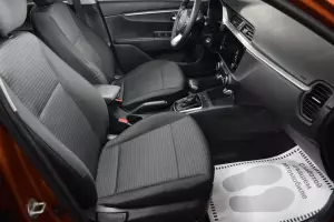 Kia  12