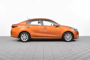 Kia  4