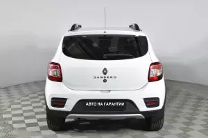 Renault  4