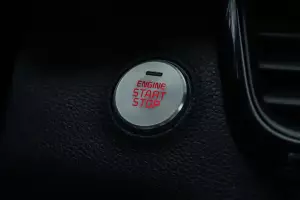 Kia  3