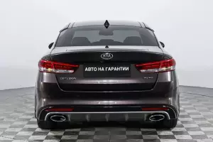 Kia  17