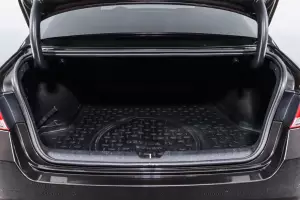 Kia  16