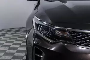Kia  15