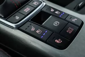 Kia  5