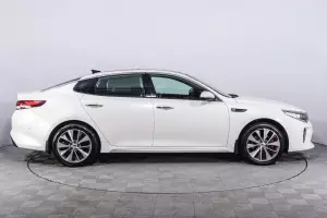 Kia  19