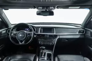 Kia  14