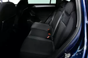 Volkswagen  9