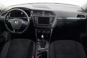 Volkswagen  6