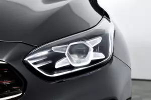 Kia  6