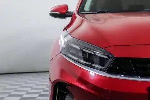 Kia  6