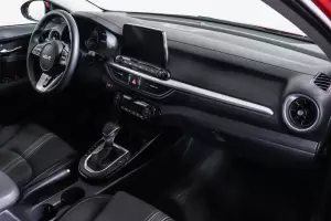 Kia  8