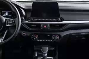 Kia  9