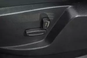 Ford  10