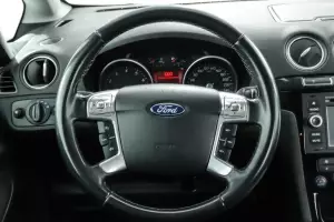 Ford  3