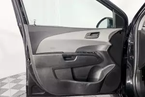 Chevrolet  8