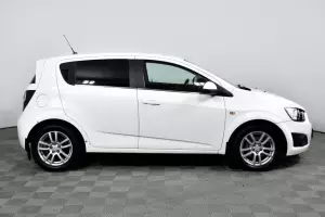 Chevrolet  3