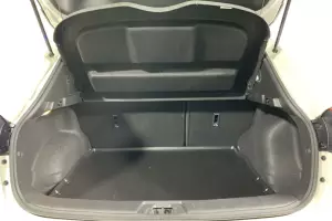 Nissan  6