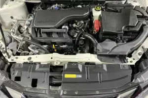 Nissan  9