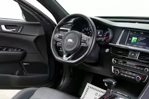 Kia  12