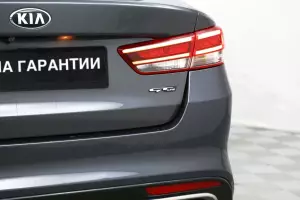 Kia  4