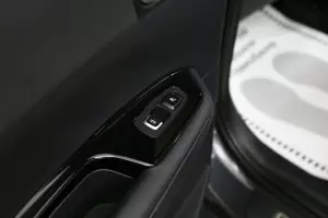 Kia  6