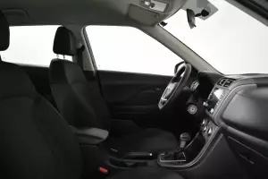 Hyundai  7