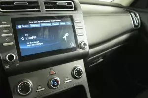 Hyundai  8