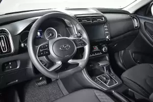 Hyundai  13