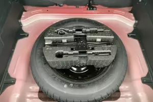 Hyundai  10