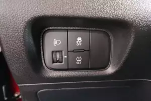 Hyundai  11