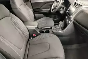 Hyundai  9