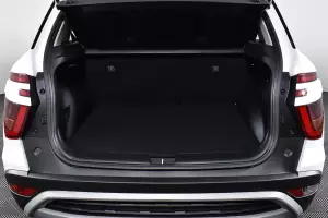 Hyundai  6