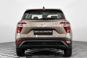 Hyundai  15