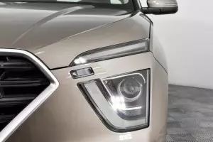 Hyundai  11