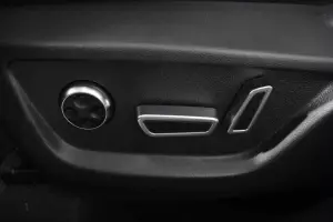 Chery  12